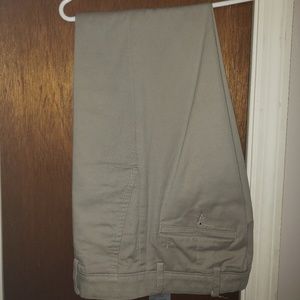 30×30 Khaki Dockers Pants